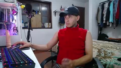 Esteban online show from 01-19-25, 05:15