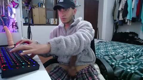 Esteban online show from 01-21-25, 08:41