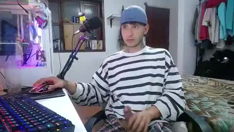Esteban online show from 01-23-25, 06:39