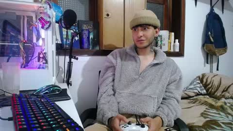 Esteban online show from 01-31-25, 09:59