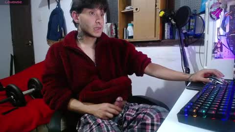 Esteban online show from 02-16-25, 12:32