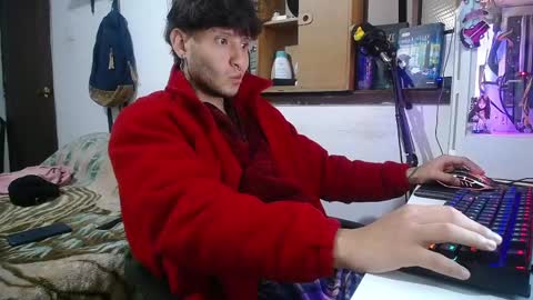 Esteban online show from 02-23-25, 06:23