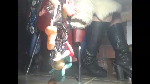 Snapshot of eskelaswd chatting on 11-14-25, 04:55 Eskela911 online show from 11-14-25, 04:55