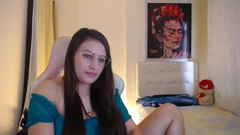 Esmeralda online show from 12-10-24, 06:28