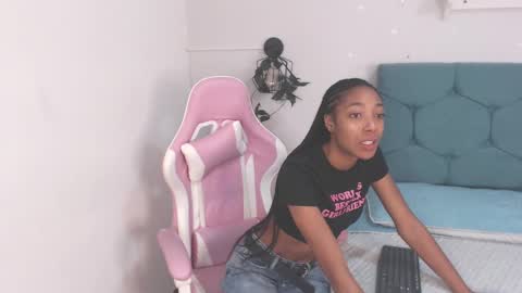 esmeralda_bk online show from 02-05-25, 03:31