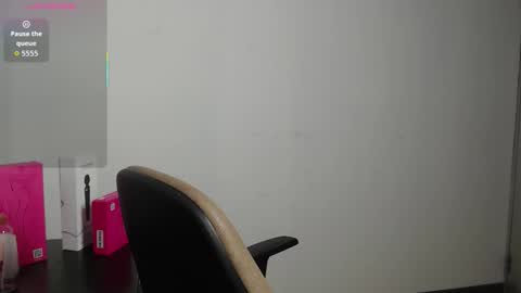 esmeralda_bk online show from 11-25-25, 09:26