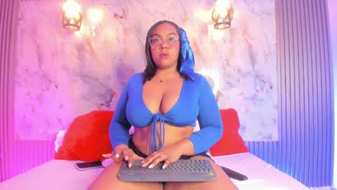 esmeralda online show from 01-14-25, 09:02