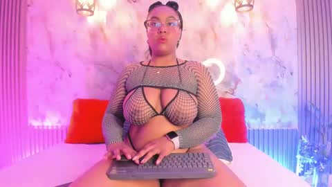 esmeralda online show from 02-22-25, 09:23