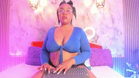 esmeralda online show from 03-04-25, 09:29