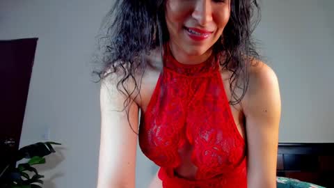 K E Y R A  independent model  online show from 12-20-24, 03:47