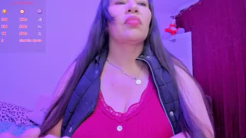 esme online show from 09-22-25, 11:01