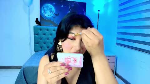 Snapshot of esmeraldachantre chatting on 11-11-25, 11:32 Esmeralda online show from 11-11-25, 11:32