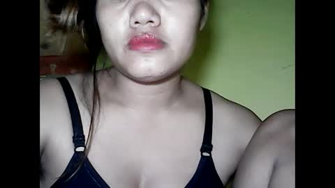 especialgirl_28 online show from 12-15-24, 02:27