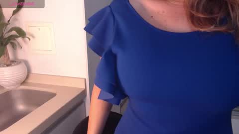 Snapshot of esperanza86_ chatting on 01-02-25, 11:38 Juliana online show from 01-02-25, 11:38