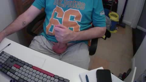 Snapshot of essex_wild chatting on 11-15-25, 09:32 Morph online show from 11-15-25, 09:32