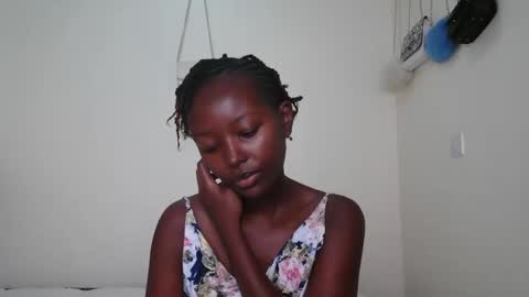 essypetite online show from 11-25-25, 09:42