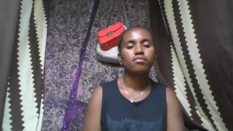 estanie online show from 10-16-25, 06:53