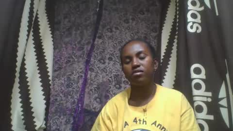 estanie online show from 10-26-25, 07:20