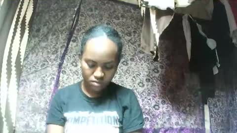 estanie online show from 11-13-25, 07:02