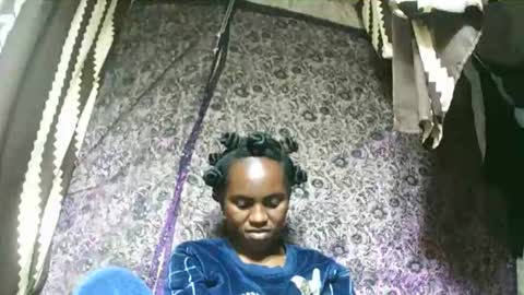 estanie online show from 11-15-25, 07:32