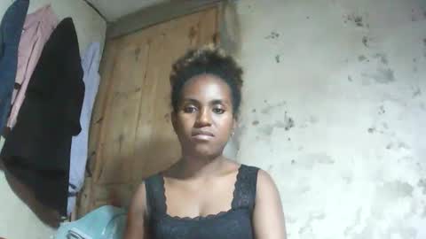 estanie online show from 11-22-25, 06:40