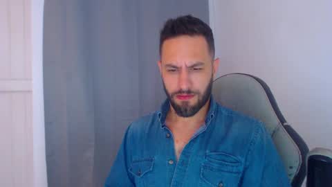 esteban online show from 12-23-24, 10:44