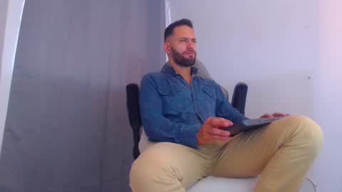 esteban online show from 01-12-25, 07:53