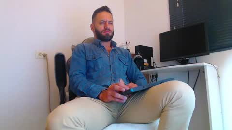 esteban online show from 02-18-26, 12:45