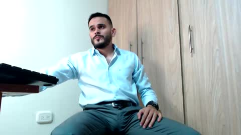 Snapshot of esteban_fer chatting on 01-06-25, 05:30 Esteban Fernandez online show from 01-06-25, 05:30