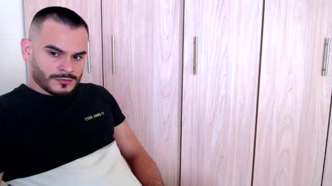 Snapshot of esteban_fer chatting on 02-06-25, 04:03 Esteban Fernandez online show from 02-06-25, 04:03