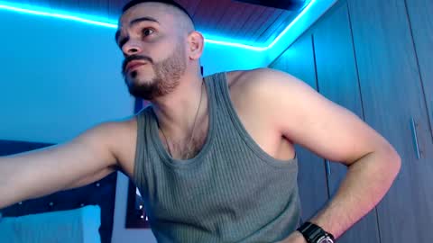 Snapshot of esteban_fer chatting on 03-11-25, 09:04 Esteban Fernandez online show from 03-11-25, 09:04