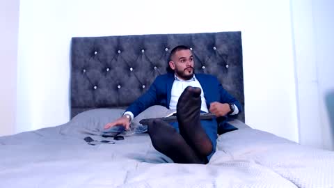 Snapshot of esteban_fer chatting on 09-08-25, 03:00 Esteban Fernandez online show from 09-08-25, 03:00