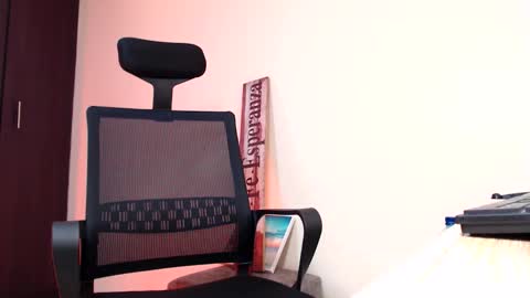 Esteban Fernandez online show from 02-05-26, 07:46