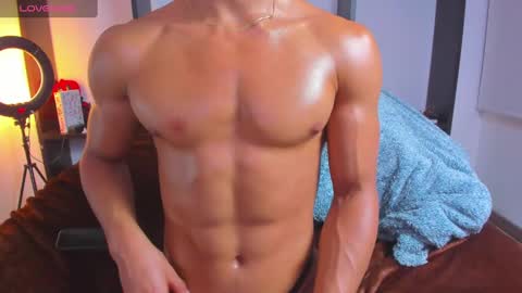 ESTEBAN online show from 12-20-24, 01:25
