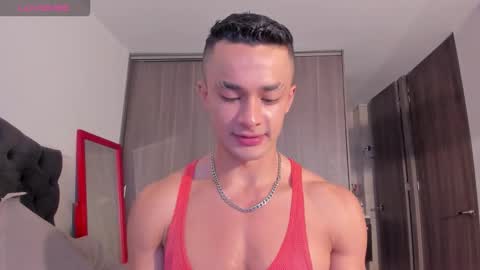 ESTEBAN online show from 10-11-25, 07:45