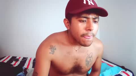 Snapshot of esteban_verg chatting on 12-12-24, 03:16 wailer1996 online show from 12-12-24, 03:16