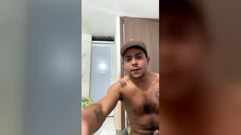 Snapshot of esteban_verg chatting on 03-26-26, 08:36 wailer1996 online show from 03-26-26, 08:36