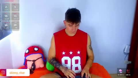 Snapshot of estebanchar_ chatting on 12-27-24, 01:50 Esteban independent model online show from 12-27-24, 01:50