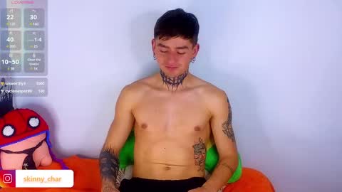 Snapshot of estebanchar_ chatting on 01-08-25, 04:11 Esteban independent model online show from 01-08-25, 04:11