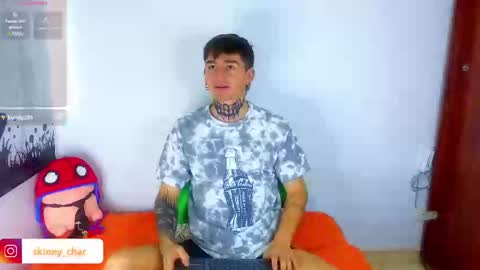 Snapshot of estebanchar_ chatting on 01-10-25, 12:15 Esteban independent model online show from 01-10-25, 12:15