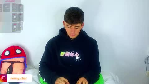 Snapshot of estebanchar_ chatting on 01-17-25, 12:21 Esteban independent model online show from 01-17-25, 12:21