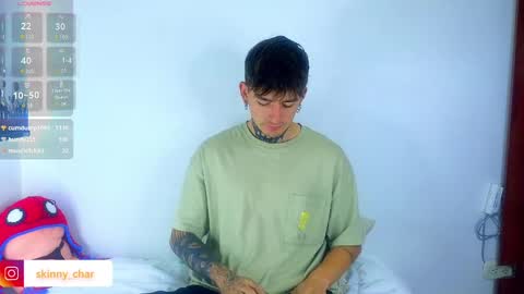 Snapshot of estebanchar_ chatting on 01-23-25, 01:24 Esteban independent model online show from 01-23-25, 01:24