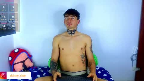 Snapshot of estebanchar_ chatting on 02-11-25, 12:16 Esteban independent model online show from 02-11-25, 12:16