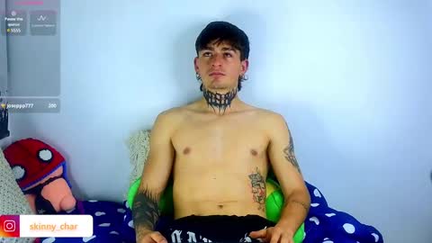 Snapshot of estebanchar_ chatting on 02-20-25, 03:45 Esteban independent model online show from 02-20-25, 03:45