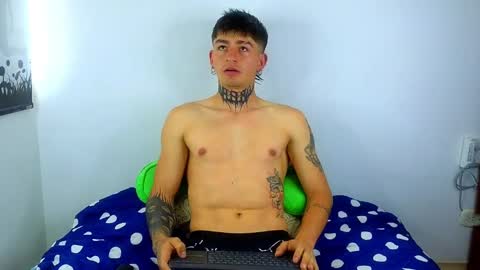 Snapshot of estebanchar_ chatting on 02-28-25, 09:12 Esteban independent model online show from 02-28-25, 09:12