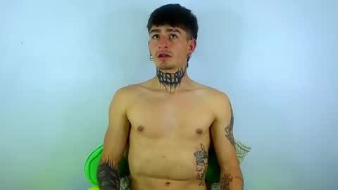 Snapshot of estebanchar_ chatting on 03-06-25, 11:09 Esteban independent model online show from 03-06-25, 11:09