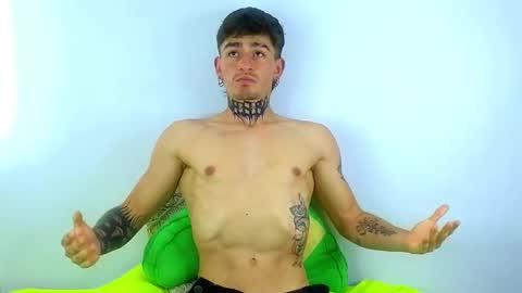Snapshot of estebanchar_ chatting on 03-08-25, 05:11 Esteban independent model online show from 03-08-25, 05:11