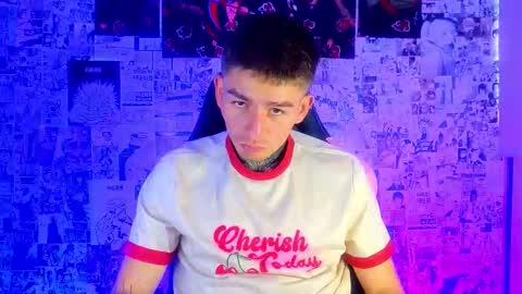 Esteban independent model online show from 03-18-26, 01:03