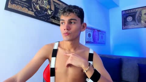 Esteban online show from 12-21-24, 12:16