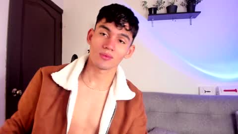 Esteban online show from 01-29-25, 01:07